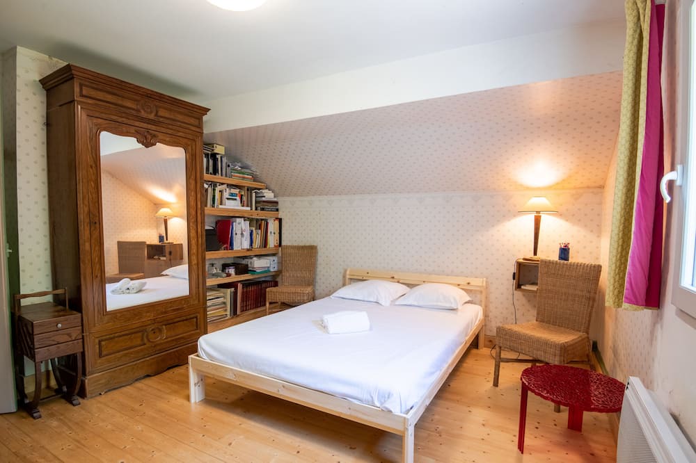 Photo of Bedroom in Villedomer