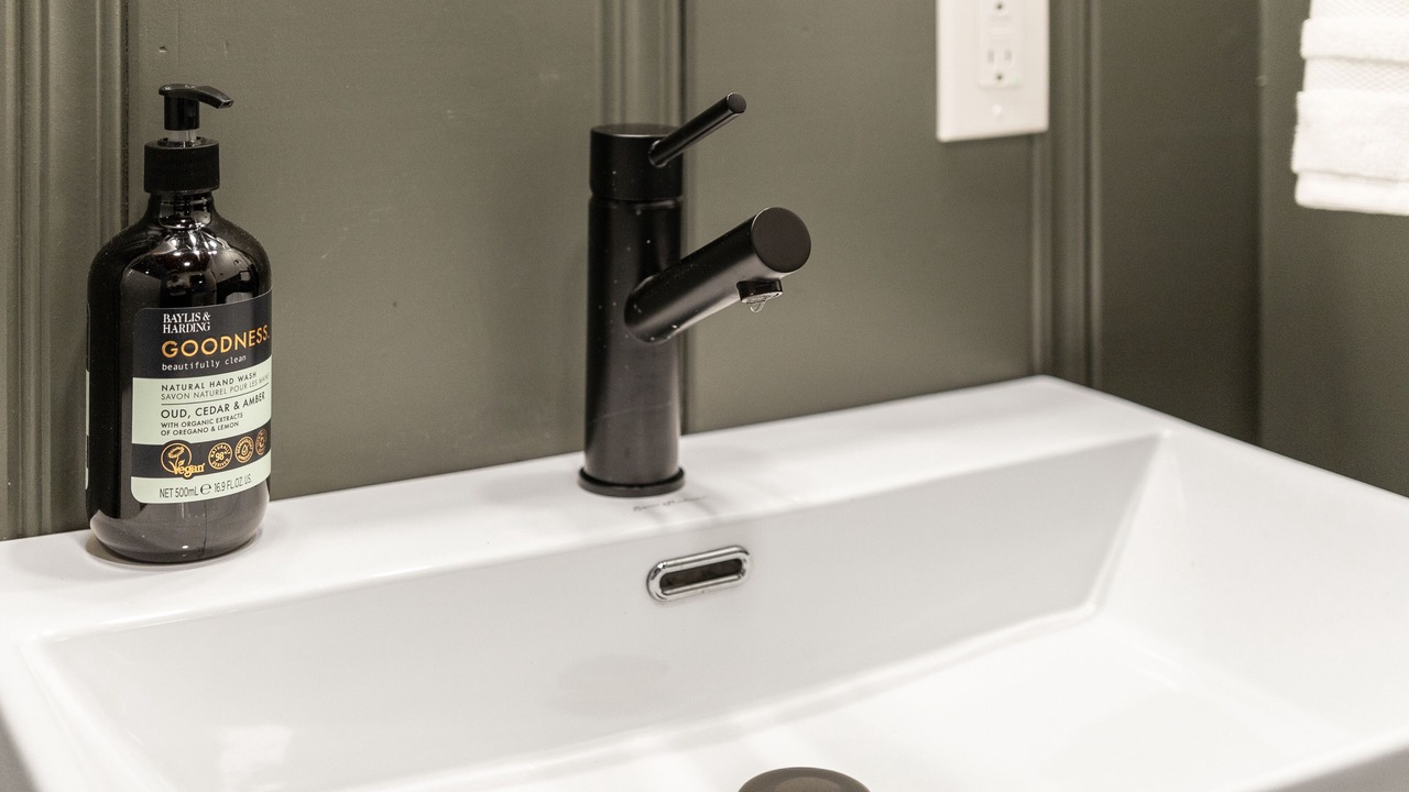 Photo of Bathroom in Tahoe Valley
