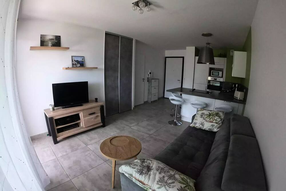 Photo of Livingroom in Brison-Saint-Innocent