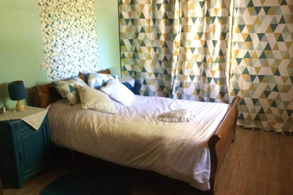Photo of Bedroom in Lanarce