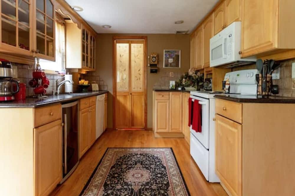 Photo of Kitchen in Holbrook