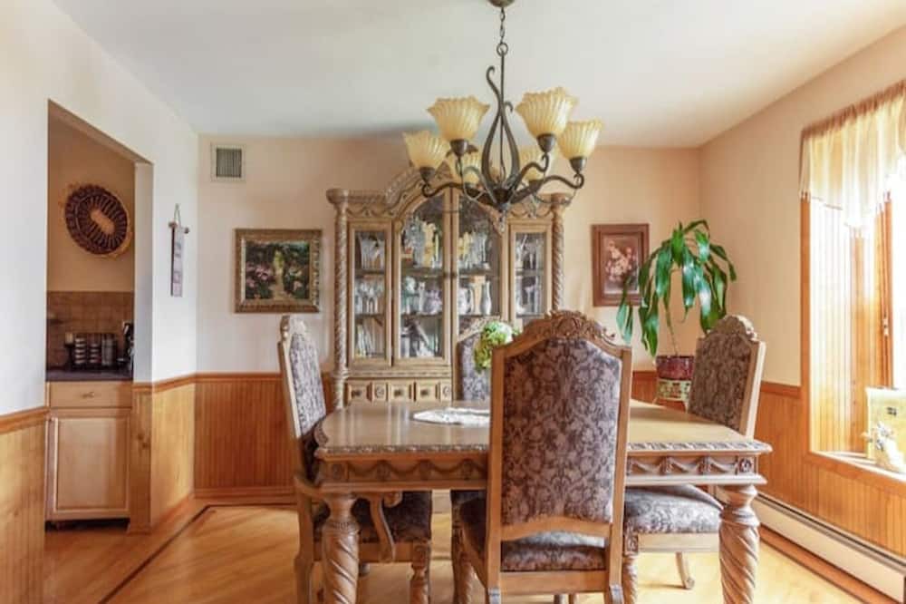 Photo of Kitchen in Holbrook