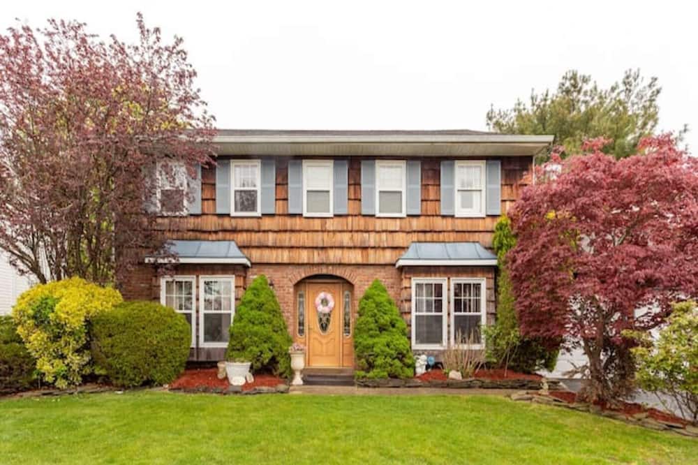 Photo of Outdoor in Holbrook