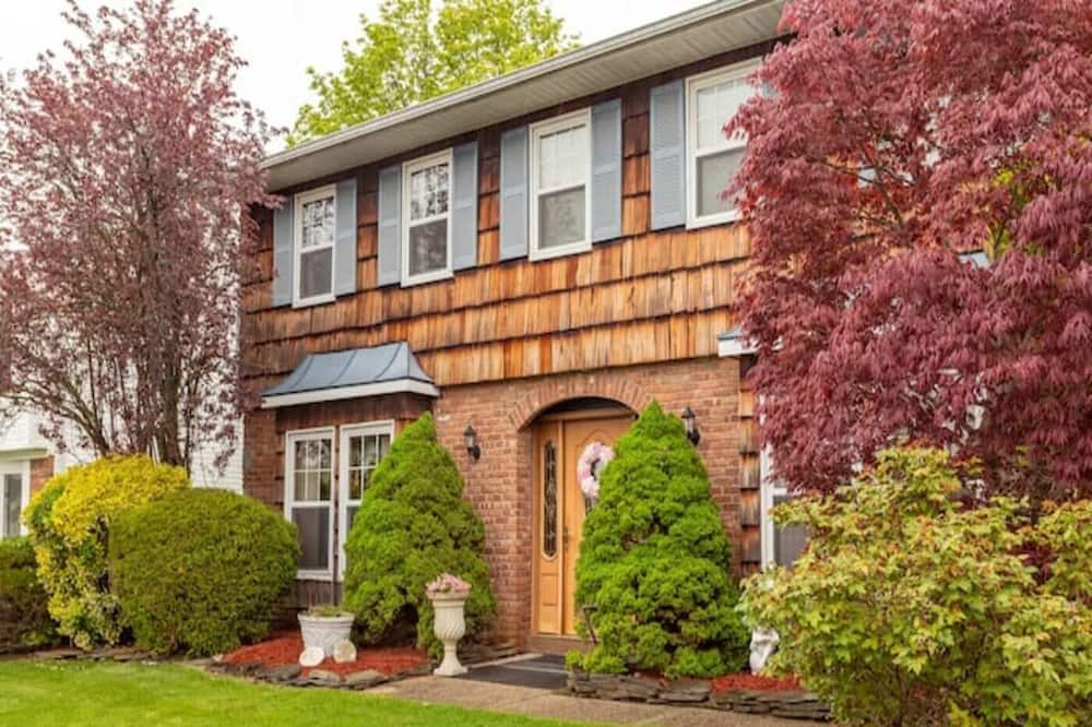 Photo of Outdoor in Holbrook