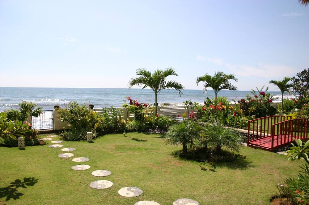 Photo of Outdoor in Dencarik