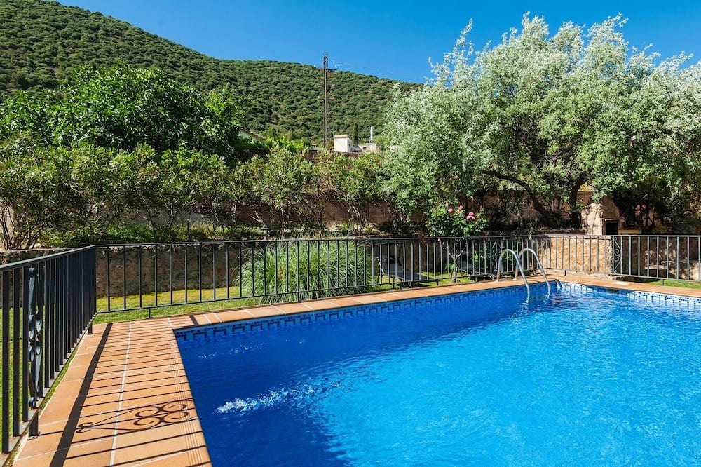 Photo of Outdoor in Arbuniel