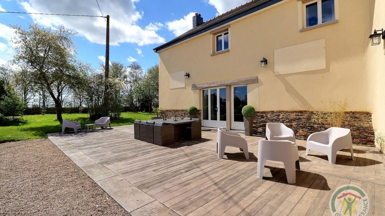 Photo of Patio Balcony in Montauban-de-Bretagne