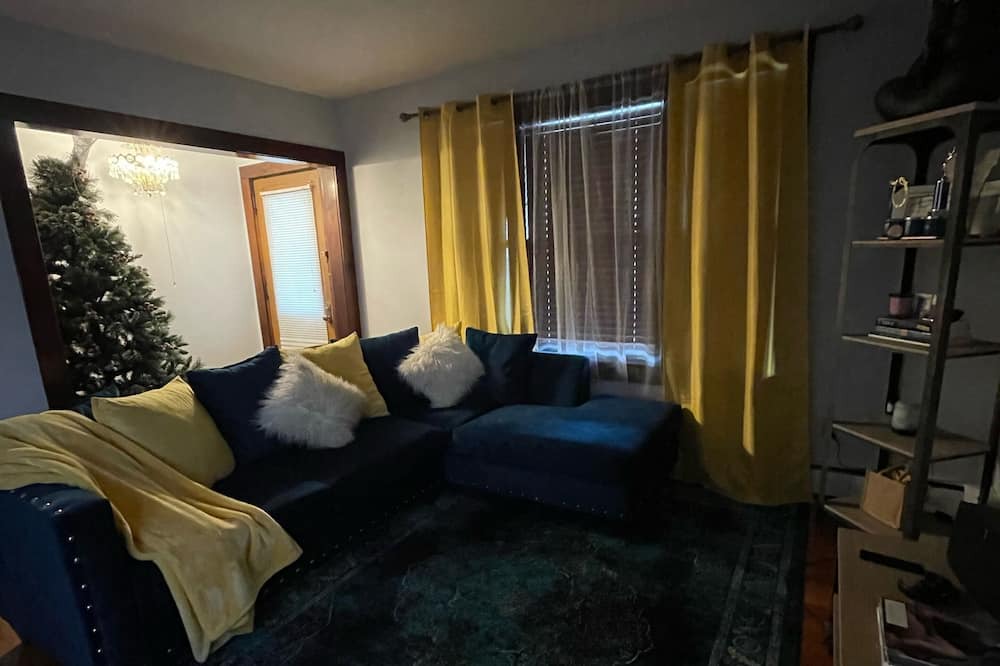 Photo of Others in Hartford