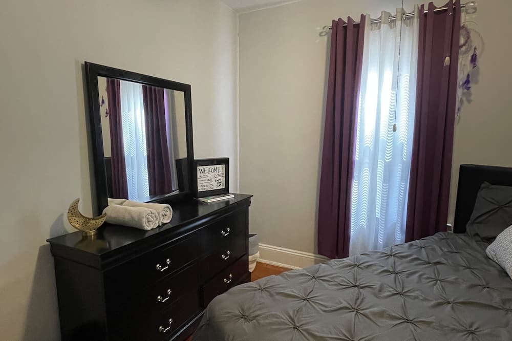 Photo of Bedroom in Hartford
