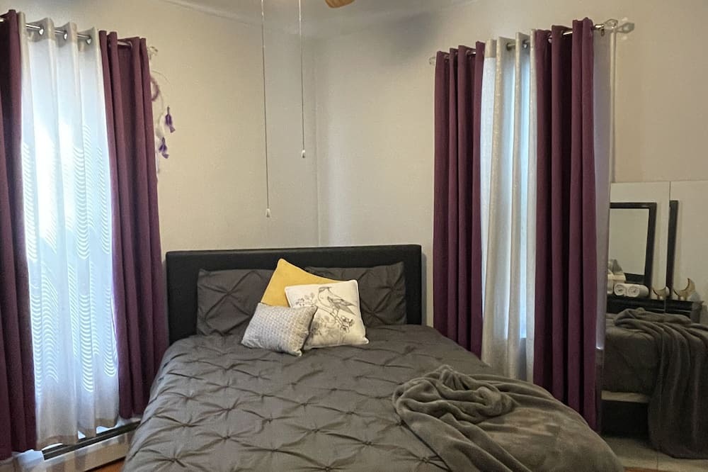 Photo of Bedroom in Hartford