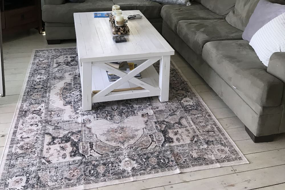 Photo of Livingroom in Franklin