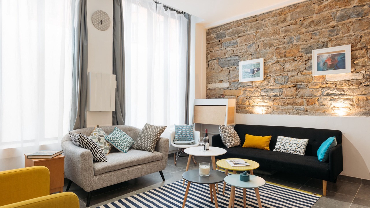 Photo of Others in Voltaire - Saint Amour