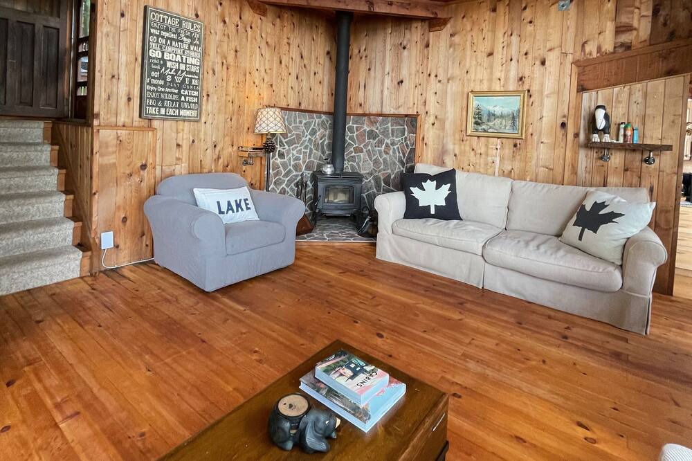 Photo of Livingroom in Windermere