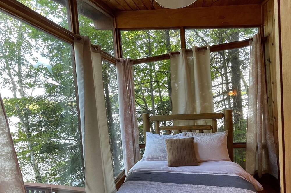 Photo of Bedroom in Windermere