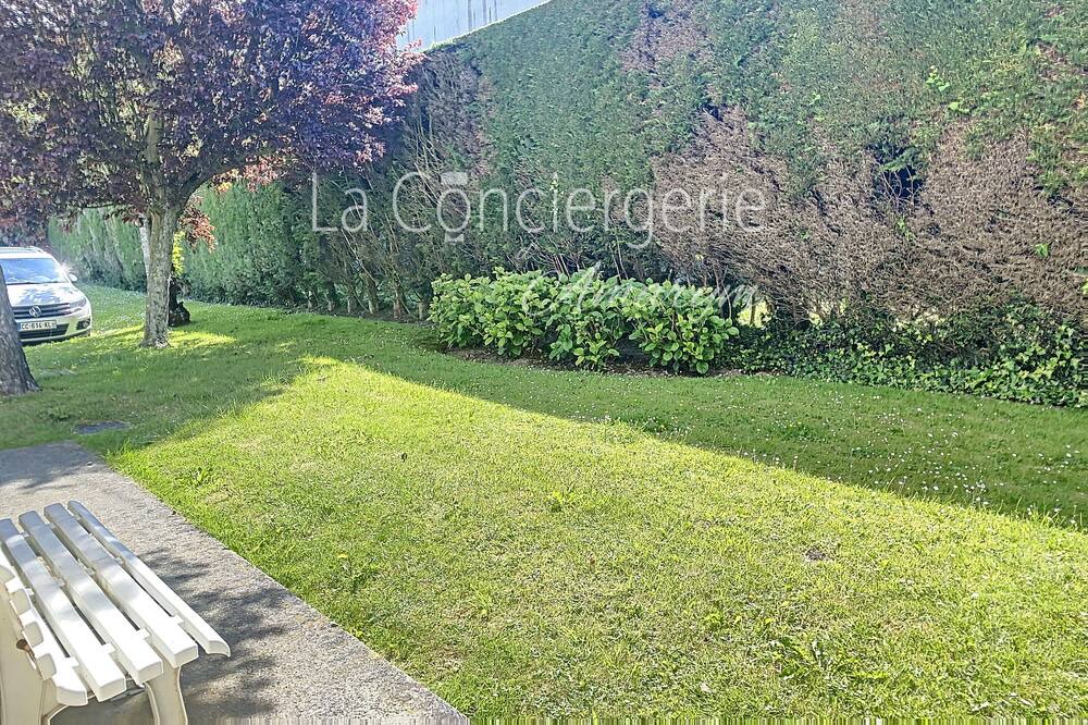 Photo of Outdoor in Eu