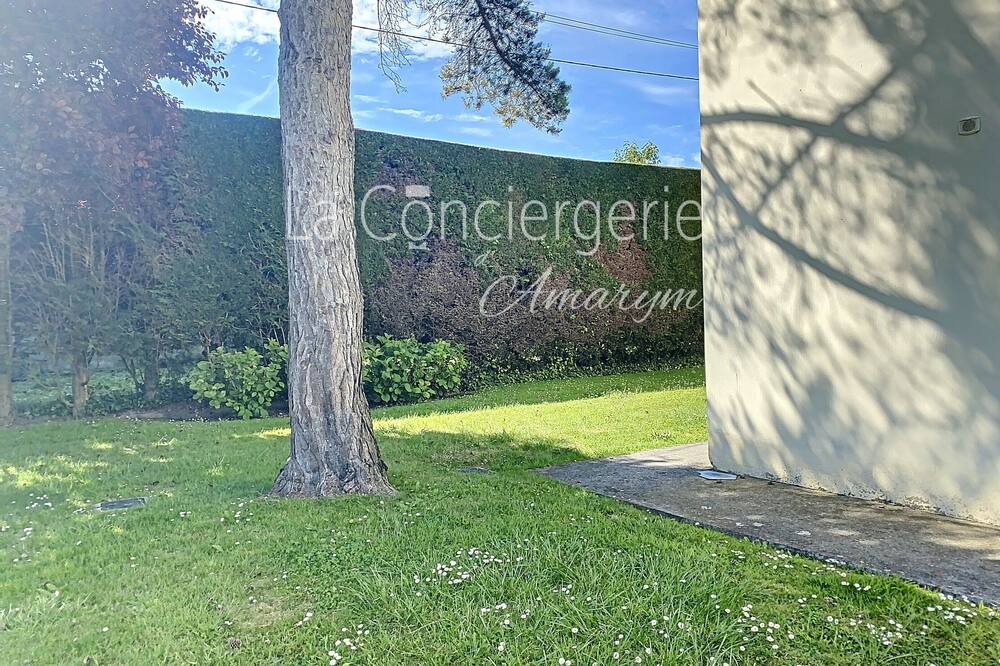 Photo of Outdoor in Eu
