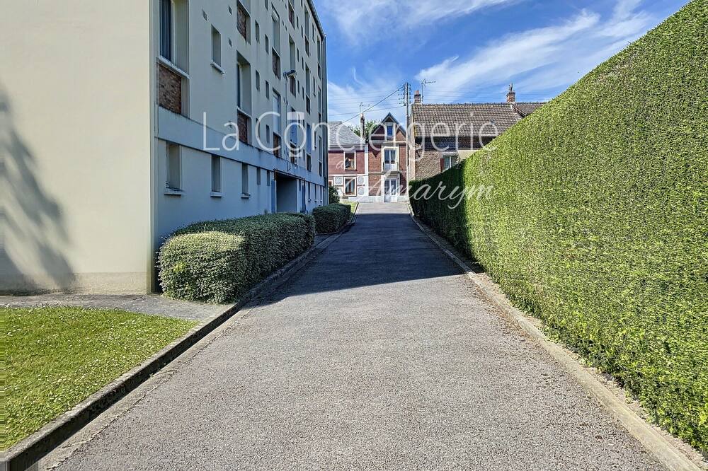 Photo of Outdoor in Eu
