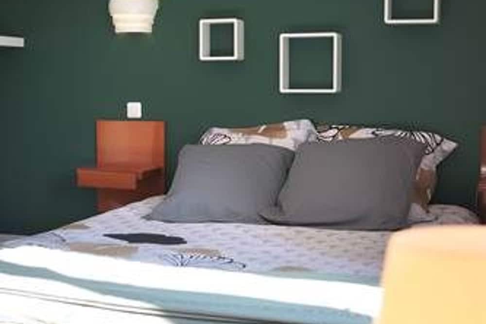 Photo of Bedroom in Cusey