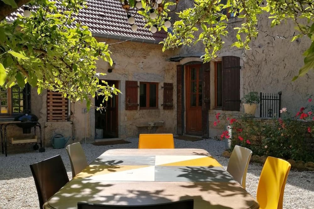 Photo of Others in Cusey