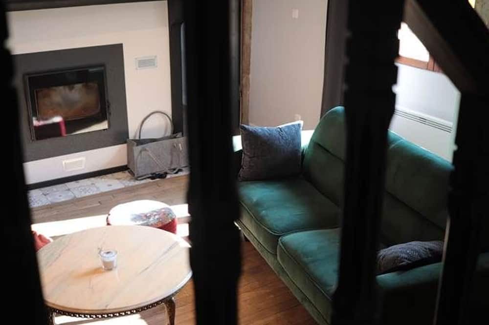 Photo of Others in Cusey