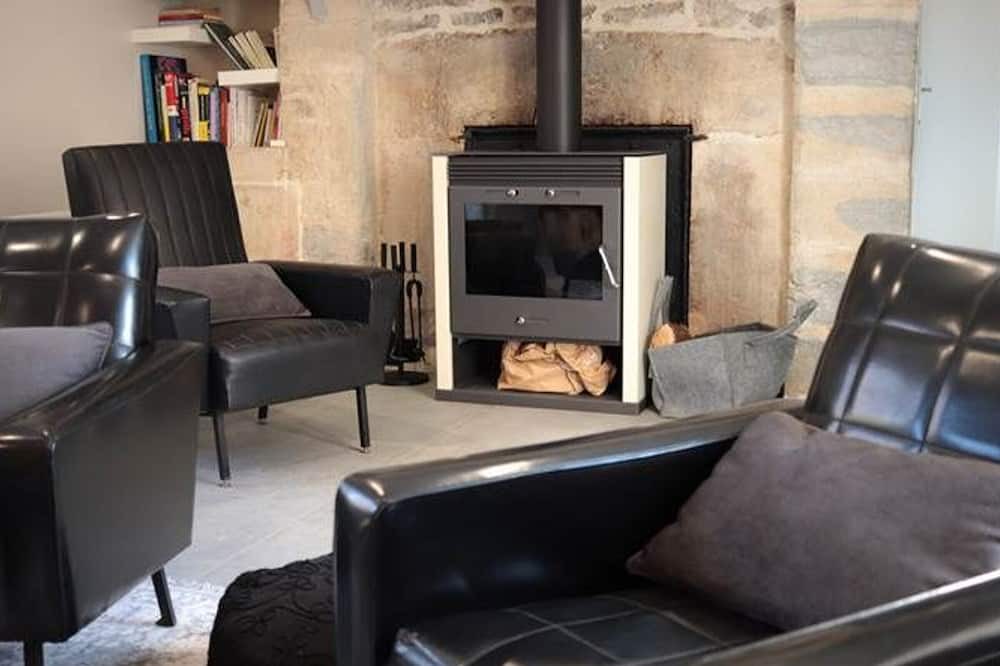 Photo of Livingroom in Cusey