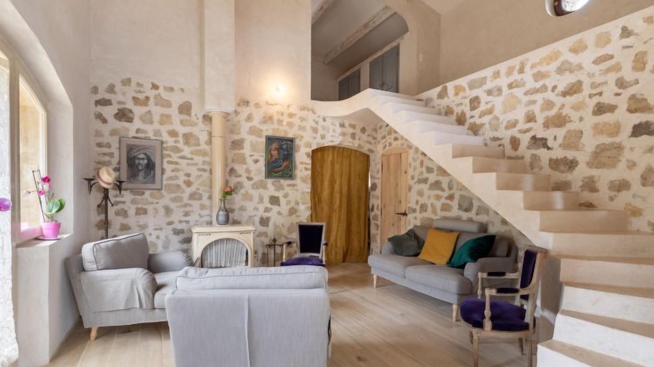 Photo of Others in Caderousse