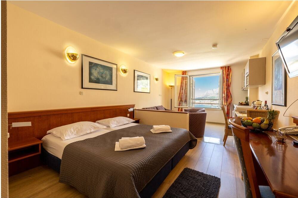 Photo of Bedroom in Makarska Old Town