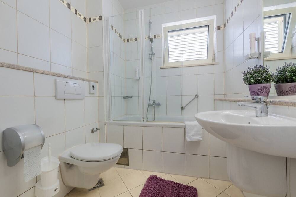 Photo of Bathroom in Makarska Old Town