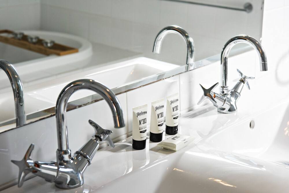 Photo of Bathroom in Central Mudgee