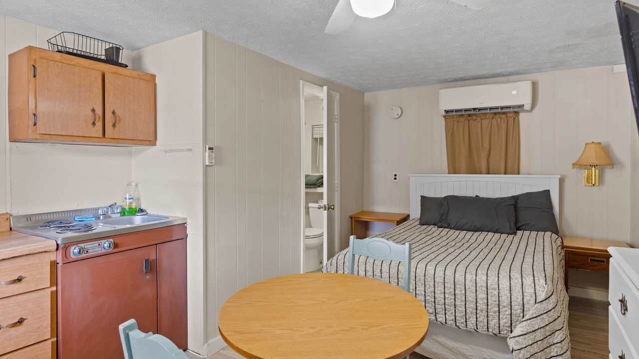 Photo of Bedroom in Old Orchard Beach