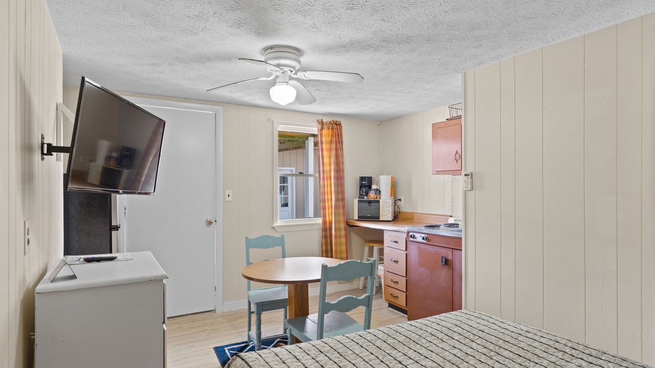 Photo of Bedroom in Old Orchard Beach