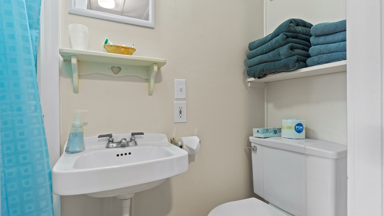 Photo of Bathroom in Old Orchard Beach