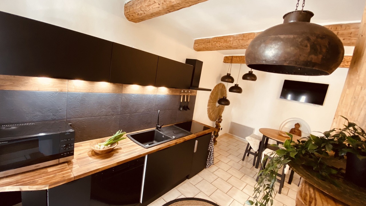 Photo of Kitchen in Saint-Jean-de-Fos
