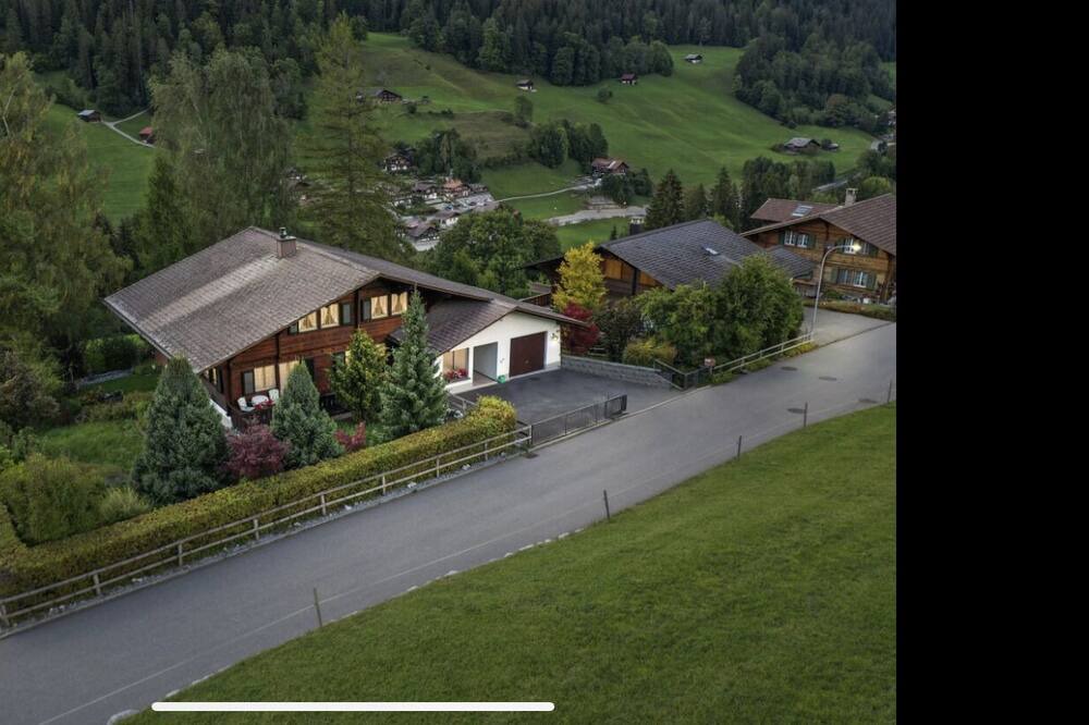 Photo of Others in Zweisimmen
