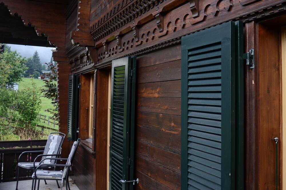 Photo of Patio Balcony in Zweisimmen