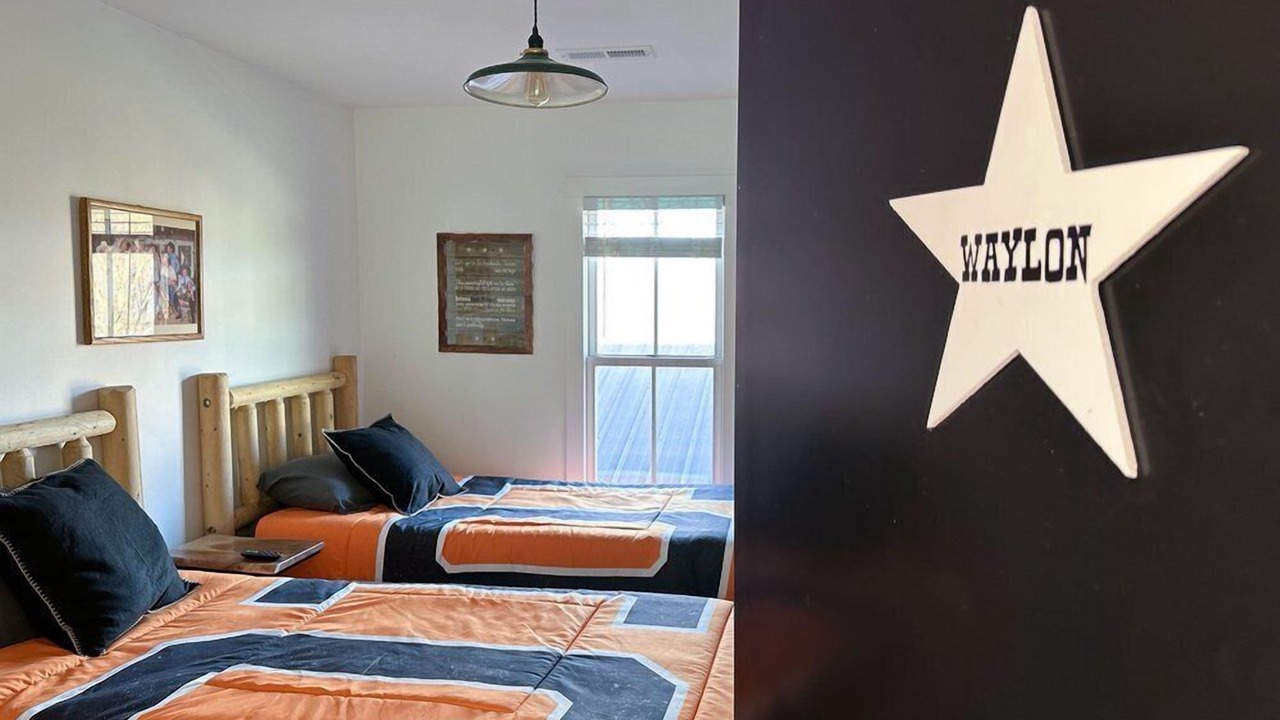 Photo of Bedroom in Dunlap