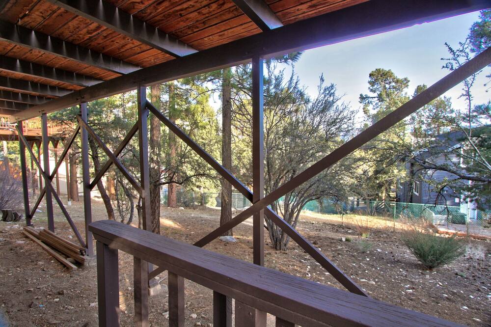 Photo of Patio Balcony in Whispering Forest