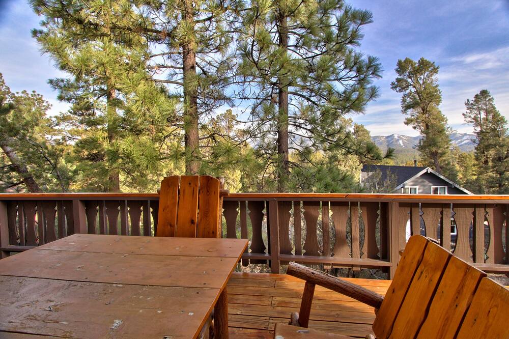 Photo of Patio Balcony in Whispering Forest