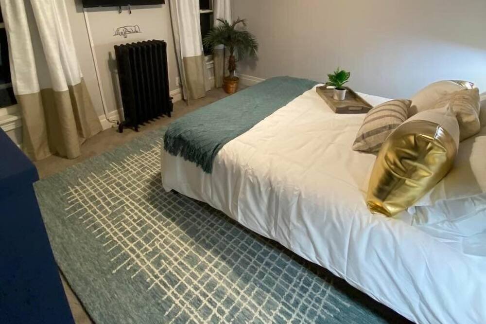 Photo of Bedroom in St. Charles