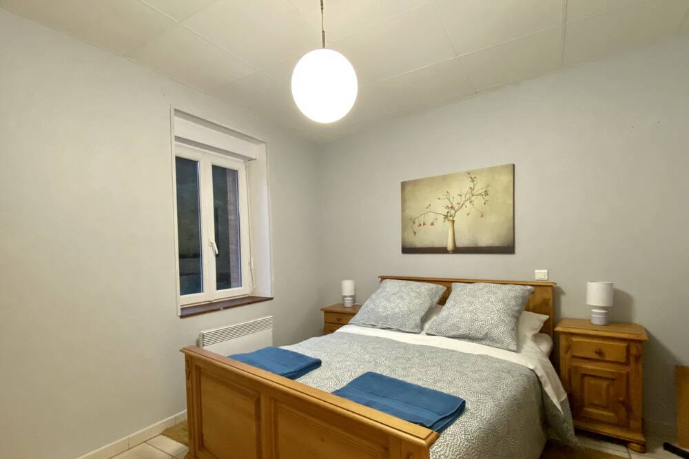 Photo of Bedroom in Lastours