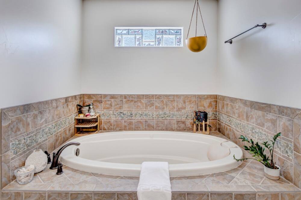 Photo of Bathroom in West Old Town