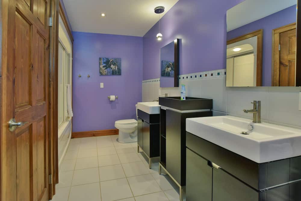 Photo of Bathroom in Baddow