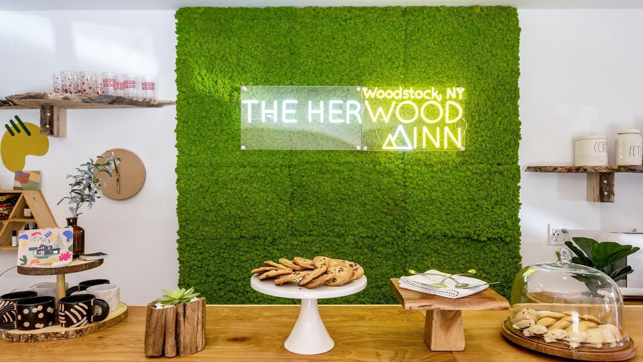 Photo of Others in Woodstock