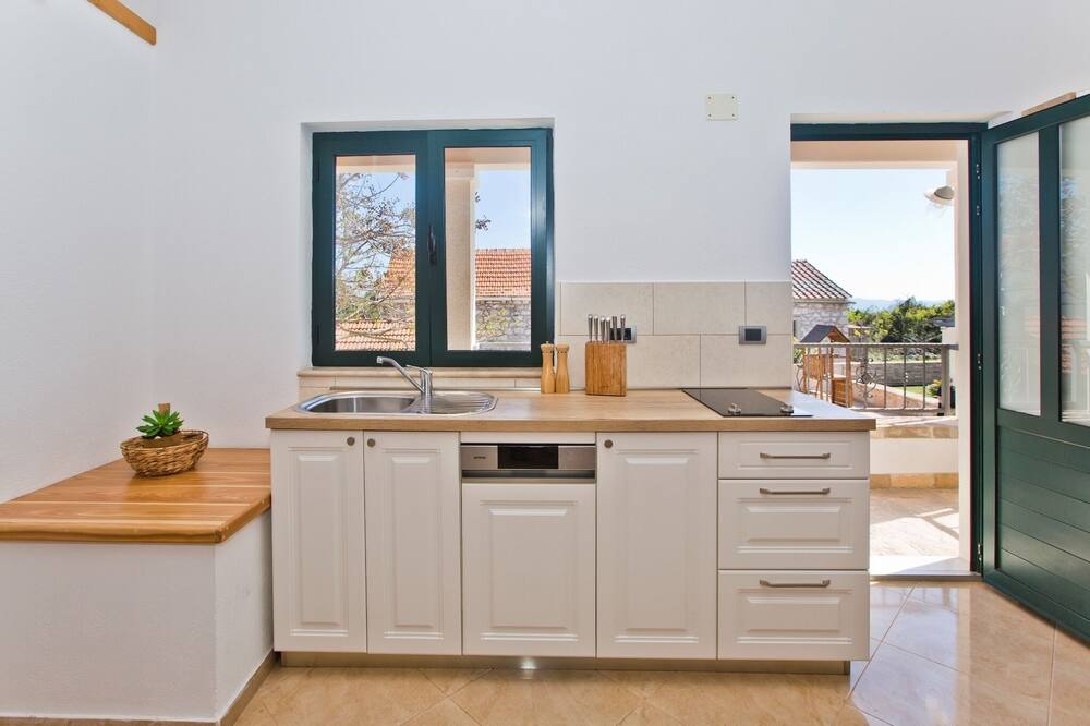 Photo of Kitchen in Bogomolje
