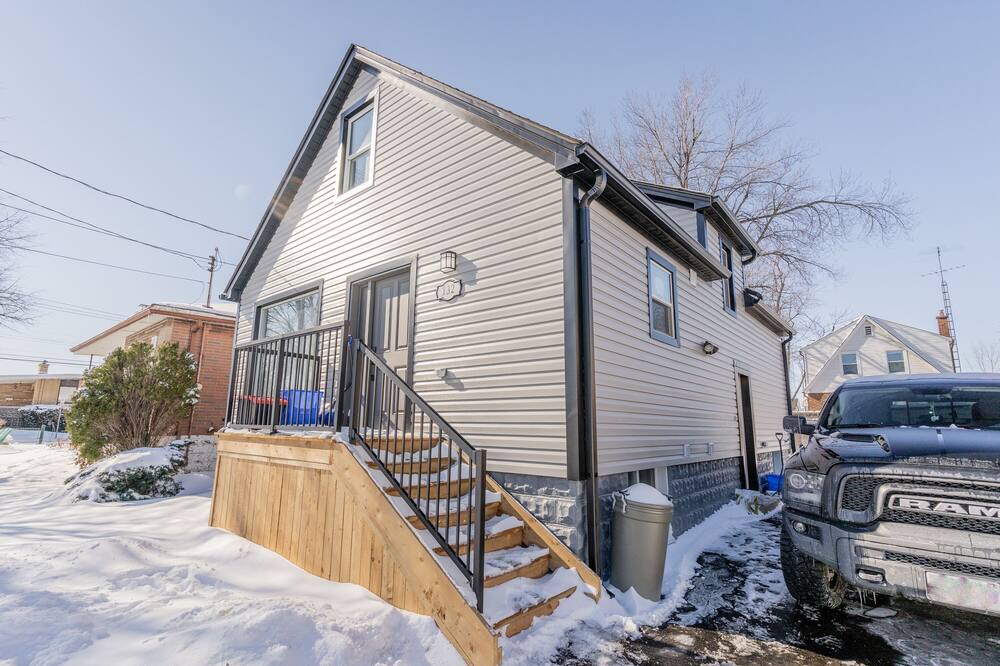 Photo of Outdoor in Hamilton