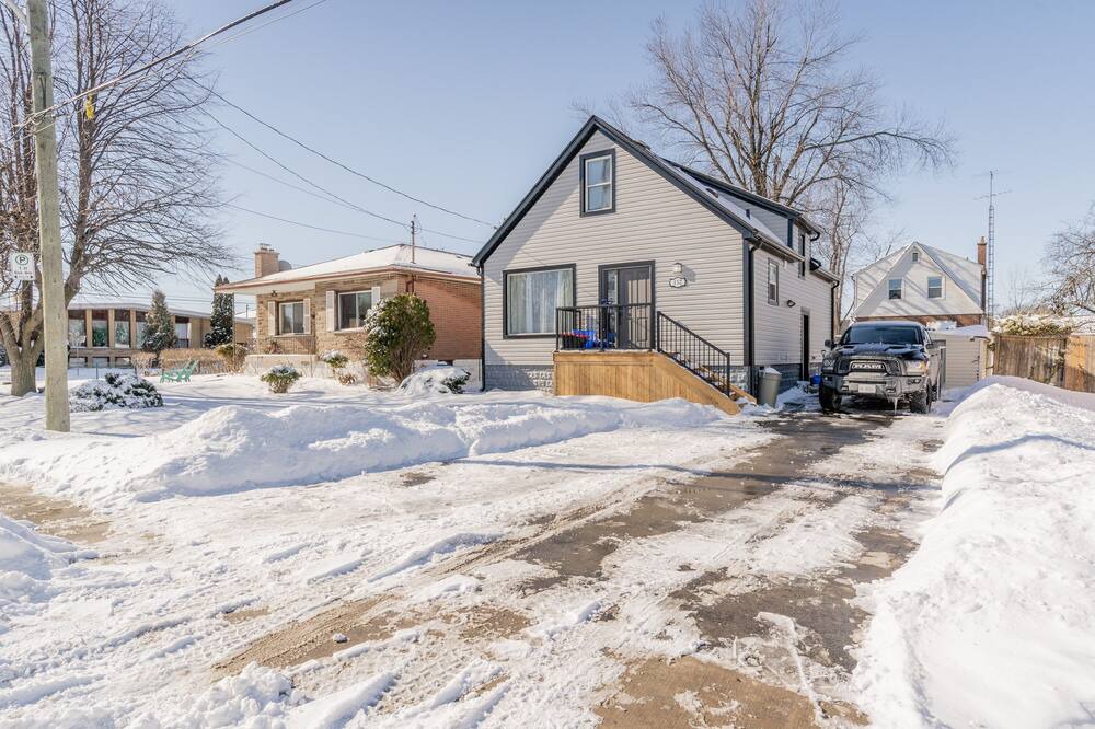 Photo of Outdoor in Hamilton