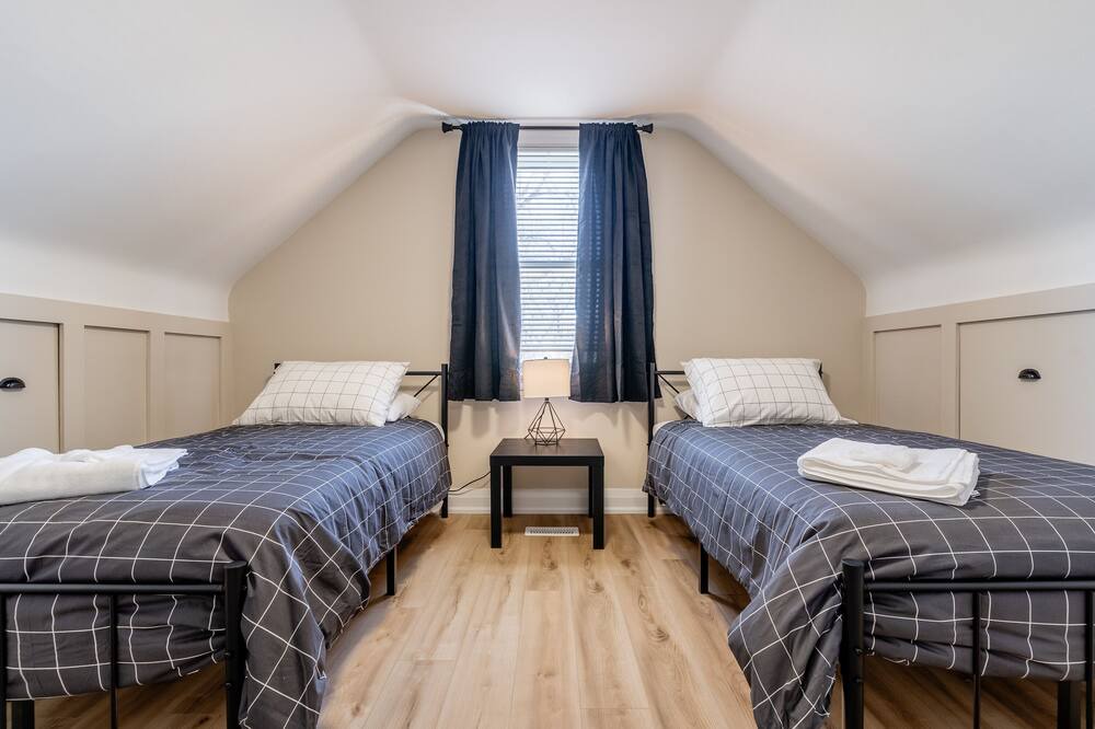 Photo of Bedroom in Hamilton