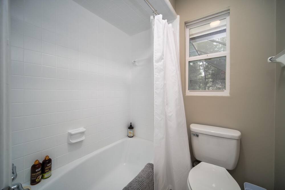 Photo of Bathroom in Orange Park