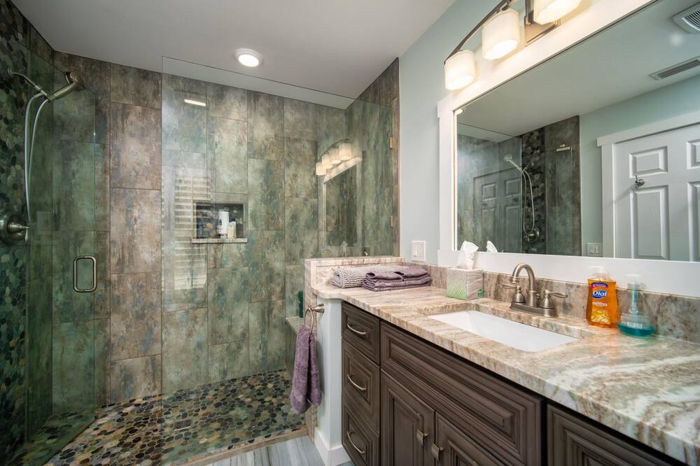 Photo of Bathroom in Orange Park