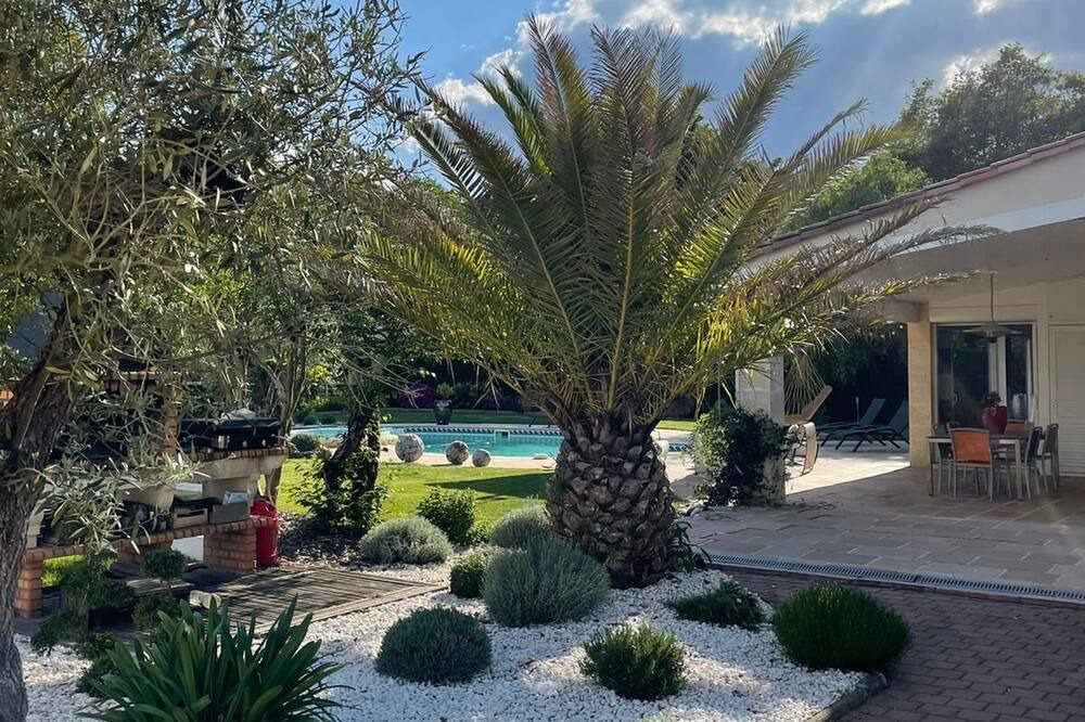 Photo of Outdoor in Merignac